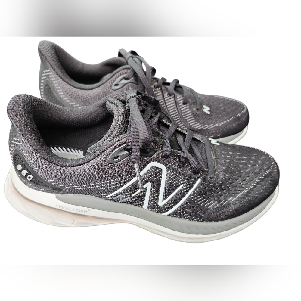 New Balance Womens Fresh Foam W860K13 Running Shoes Size 8.5